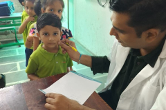 Health-and-Dental-camp-12