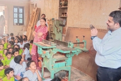 visited-carpenters-workshop-3